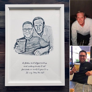 Pu&ograve; includere: Un disegno a matita in bianco e nero incorniciato di due uomini, uno dei quali tiene un bicchiere di birra. Il disegno &egrave; accompagnato da una poesia che recita: "Un cuore d'oro ha smesso di battere, mani laboriose a riposo, Dio ha spezzato i nostri cuori per dimostrarci, Lui prende solo i migliori."