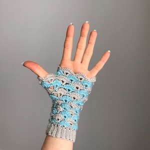 Shell We Dance Fingerless Gloves Crochet Pattern PDF One Size image 1