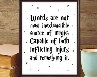 "Words Are Our Most Inexaustible Quelle Der Magie Zitat Digital Druckbare Kunstdruck