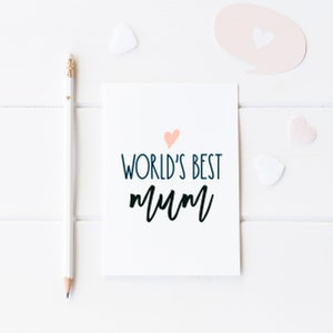 Tarjeta de la mejor mamá del mundo / Tarjeta del Día de la Madre para una figura de mamá / Tarjeta con fuente simple / Tarjeta de los niños / Día de la Madre 2025