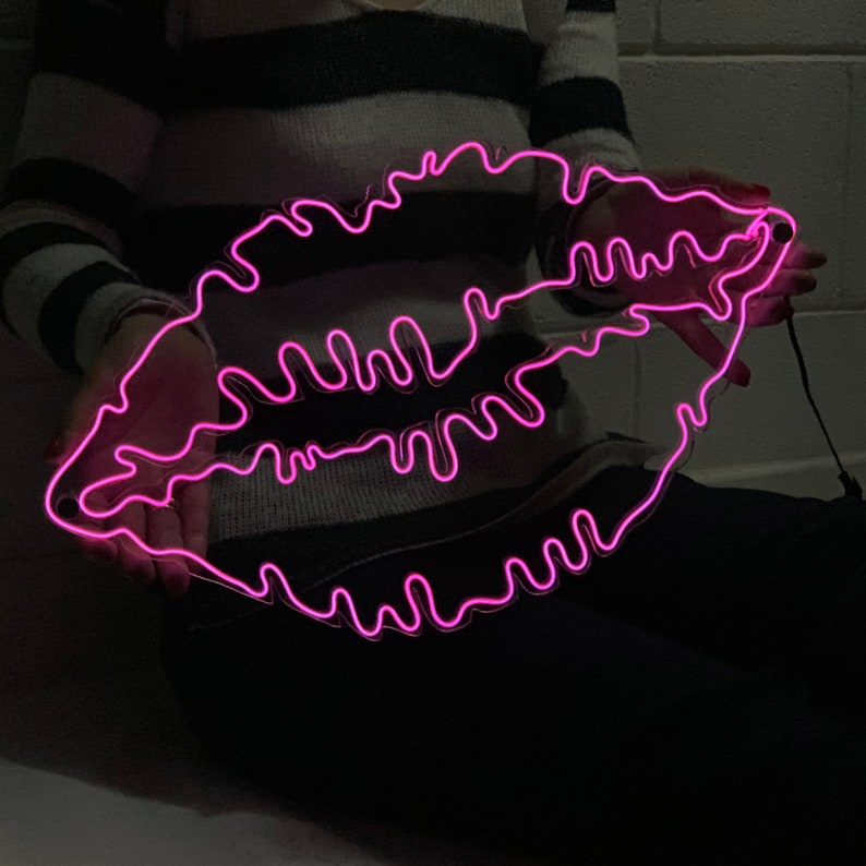 Neon sign lips beauty pink neon sign battery operated