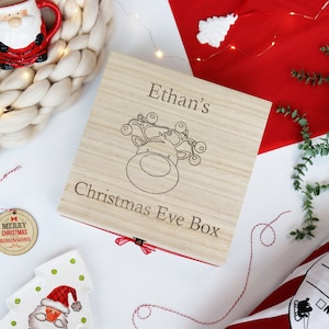 Reindeer Christmas Eve Box | Personalised Engraved Wooden Christmas Eve Box with Reindeer Design | Family Traditions and Festive Surprises