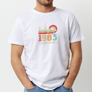 40th Birthday Men&#39;s T-shirt | Vintage Design 40th Birthday Shirt for Men | Retro Style Graphic Tee with Classic Charm and Timeless Elegance