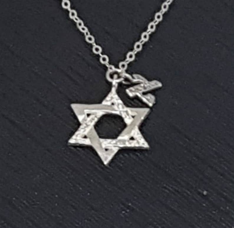 18 Chain FashionJunkie4Life Sterling Silver Jewish Star of David Pendant Necklace