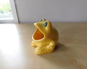 Yellow Ceramic Big Mouth Frog with Running Shoes / Sponge Holder