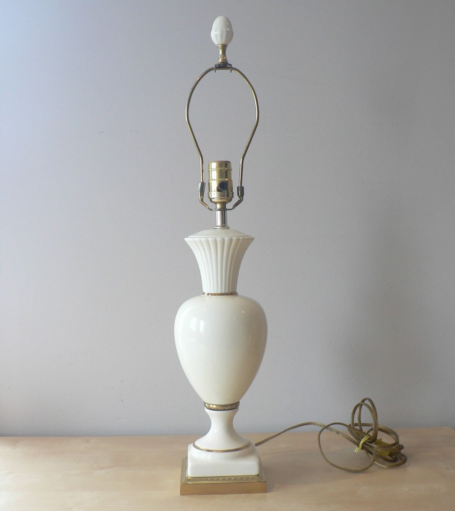Bombay Ivory Gold Ceramic Table Lamp with Brass Accent Etsy