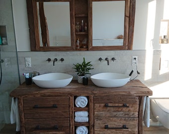 Washbasin meets mirror cabinet