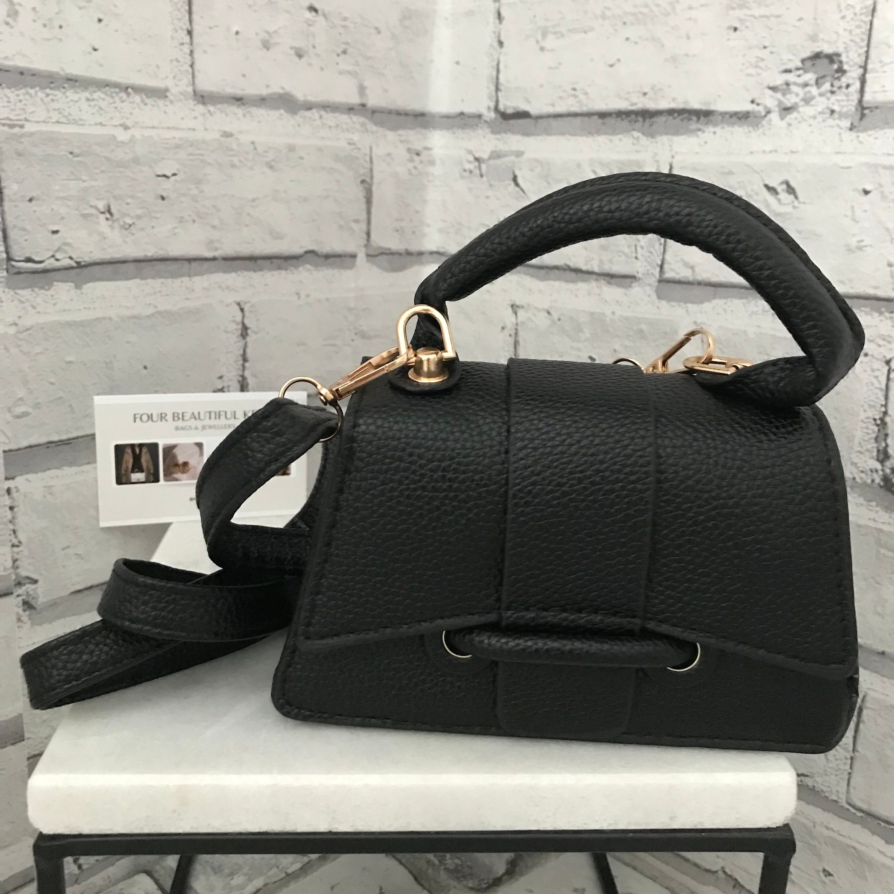 【LOW CLASSIC】24FW LEATHER MINI BAG (BLACK) Low Classic New Mini Curve Leather Bag – Cycle Platform