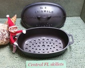Extremely Rare Size Griswold 3 Dutch Oven Oval Roaster P N 623 Fully Lettered Lid 644A With Trivet P N 274 Circa 1934 to 1957 Vintage