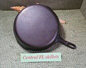 Unmarked Wagner Ware 10 Made In USA 11 3 4 Inches Cast Iron Skillet Circa 1960s To The 1970s Vintage