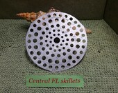 Rare Wagner Ware 11 Aluminum Dutch Oven Trivet Marked Wagner Ware Drip Drop Trivet 11 Circa Unknown Vintage