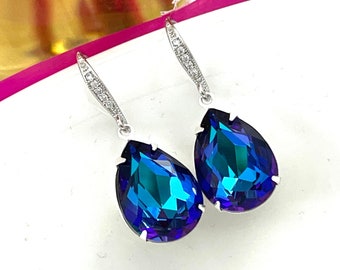 Pendientes colgantes de cristal Swarovski azul Bermuda, chapados en rodio.