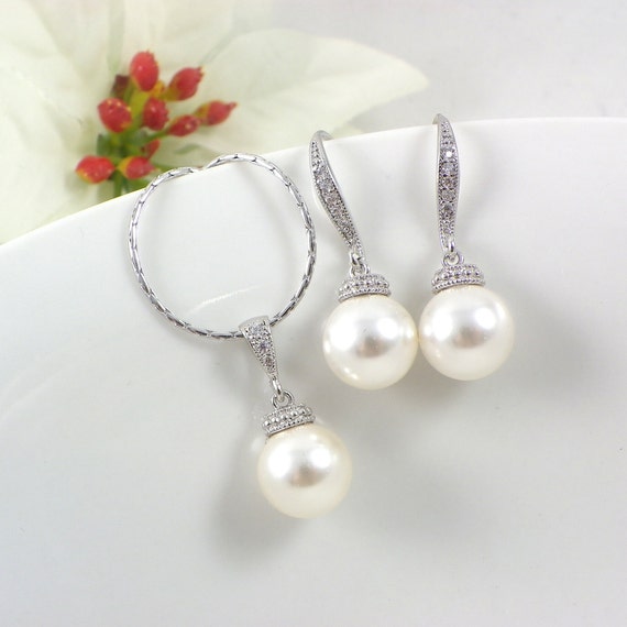 perle e pendenti Collier minimaliste malachite acier perle e pendenti Etsy Collane Donna Accessori Gioielli Collane 