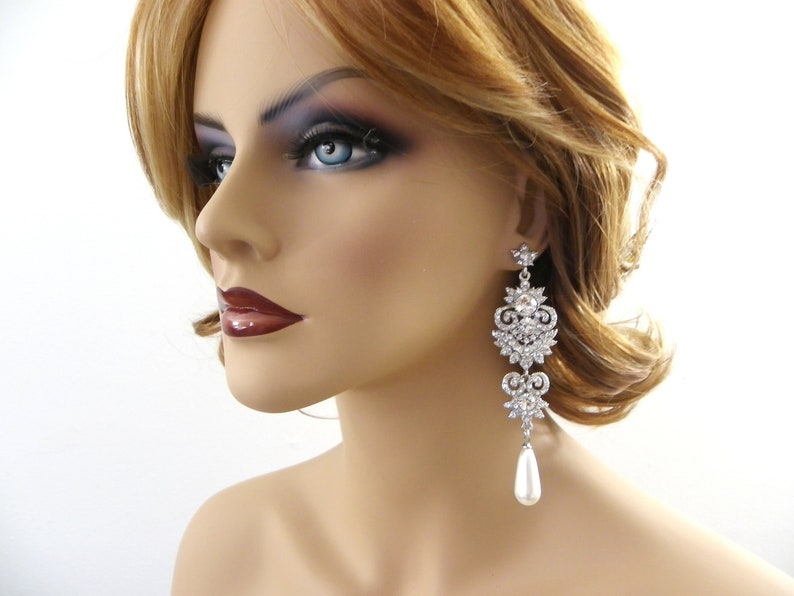 Bridal party gifts Bridal accessories Wedding jewelry Chandelier long Earrings 4 Long statement earrings Chandelier Crystal Earrings