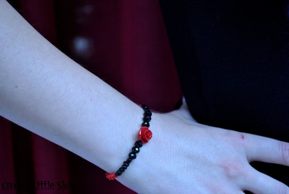 Pulsera Gótica de Encaje Blanco Rosa Roja Vintage Lace Bracelet Gothic Red Rose