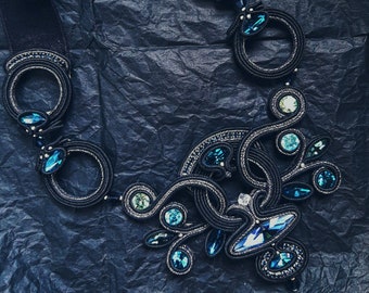 Soutache necklace in black silver blue, sapphire blue necklace, montana blue crystal choker, rhinestone statement choker, something blue