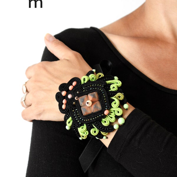 Bracciale Soutache nero verde, bracciale giardiniere, gioielli germogli, bracciale germogli, bracciale foglia felce, regalo giardiniere, regalo amanti del giardino