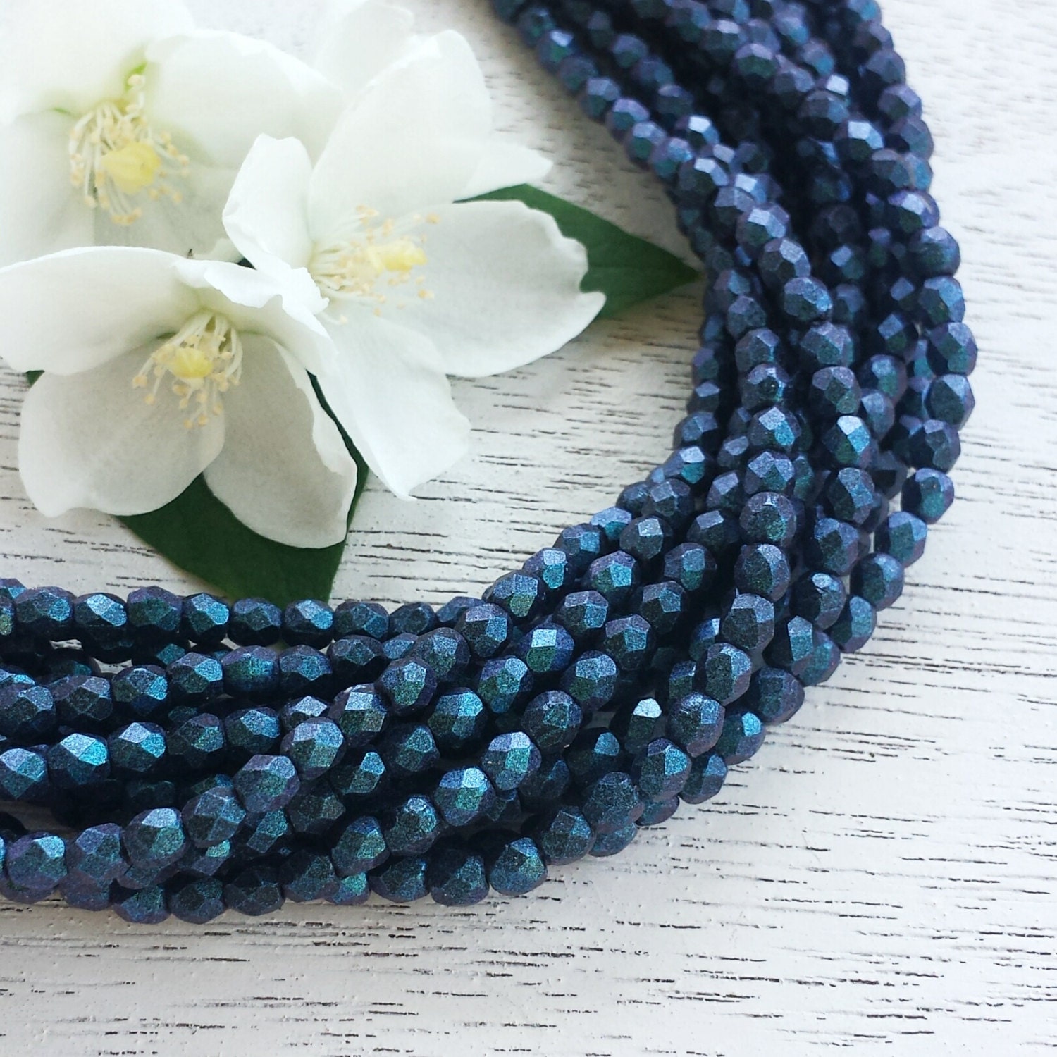 100 Pcs - 3mm Czech Fire Polished Beads >> Indigo Orchid