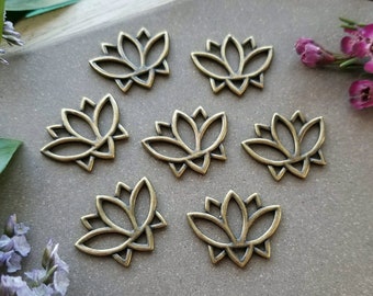 Open Lotus Link - Antique Brass >> Bulk, 4 or 10 pieces - Lotus Flower Charm, 19mm, Tierra Cast, Spiritual, Pewter, Lead-Free, American Made