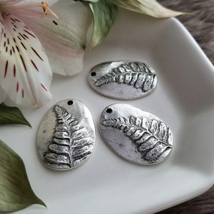 Fern Leaf Charms - Antique Silver &gt;&gt; 2 pieces - 32mm - Rustic, Textured, Fern Frond, Fine Silver Plating, Lead-Free, American Made