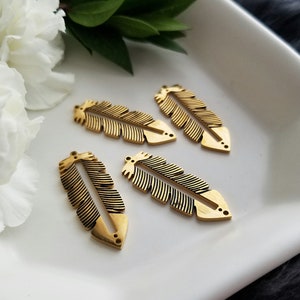 Centerline Feather Charms - Gold >> 2 pieces - 32mm x 12mm - Feather Pendant with 1 Channel for Beading
