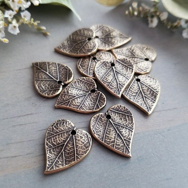 Heart Leaf Charm - Antique Brass >> 4 or 10 pieces - 15mm x 17 mm, Tierra Cast, Pewter Charm, Lead-Free, American Made, High-Quality