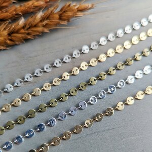 4 mm runde Scheibenkette – Goldfarben – Meterware, 1, 3, 10 oder 25 Fuß – Paillettenkette, verlötete Glieder – Nickelfrei Bild 4