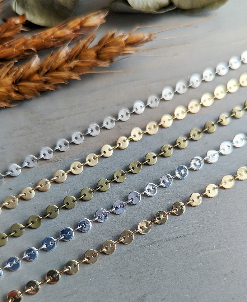 4 mm runde Scheibenkette – Goldfarben – Meterware, 1, 3, 10 oder 25 Fuß – Paillettenkette, verlötete Glieder – Nickelfrei Bild 4