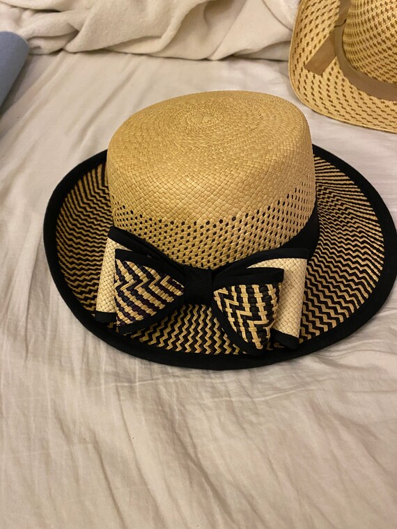 Exquisite and Stylish Woman's Straw Hat - image 2