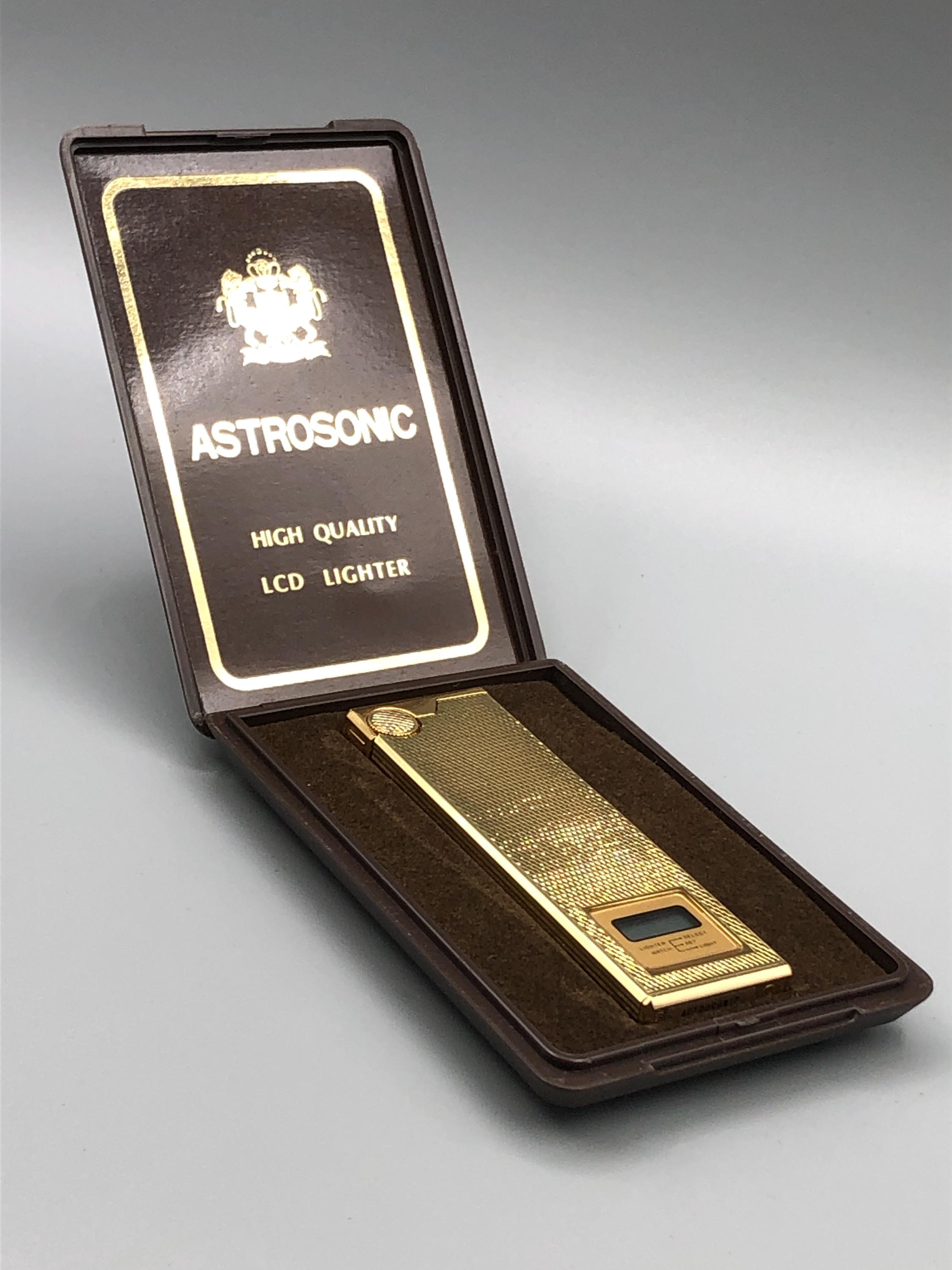 SMITH LTD. Special Hutleys 2000年木星人 2個 1970's Japan Lighter - Etsy
