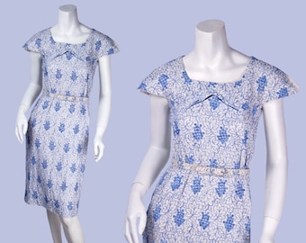 1960s Vintage Dress, 60s White Linen Dress with Blue Embroidery by Ginet, Day dress, Wiggle Dress, Mid Century Dress