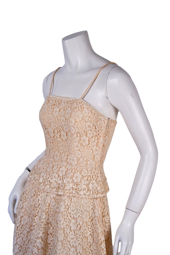 1950s Vintage Dress, Cream Lace Dress With Pearle… - image 5