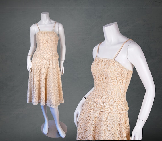 1950s Vintage Dress, Cream Lace Dress With Pearle… - image 1