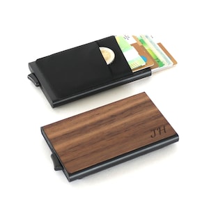 Credit card holder made of wood with personal engraving