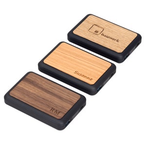 Banque d'alimentation en bois personnalisée Magsafe avec gravure Banque d'alimentation MagSafe 15 watts magnétique image 3