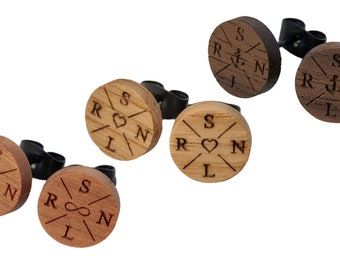 Wooden stud earrings with engraving and initials of your family, individually personalized; Earring with engraving