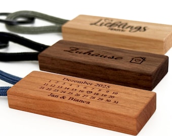 Personalized Wood Keychain with Engraving and Rope – Custom Gift for Him or Her – Handmade by STREIFHOLZ