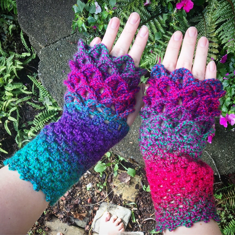 PDF Dragon Scale Gloves Crochet Pattern Etsy