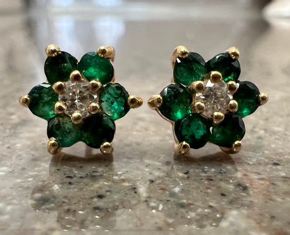 Vintage BH Effy 14K Yellow Gold Emerald Diamond Stud Flower