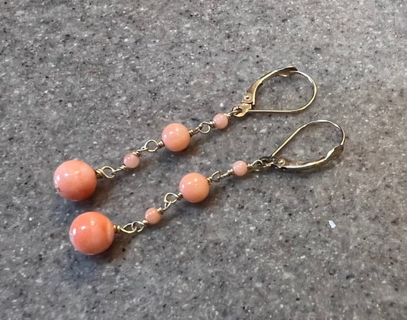 Vintage 14K Yellow Gold Coral Dangle Earrings - image 4