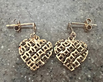 Vintage 10K Solid Yellow Gold Heart Filigree Drop Dangle Earrings