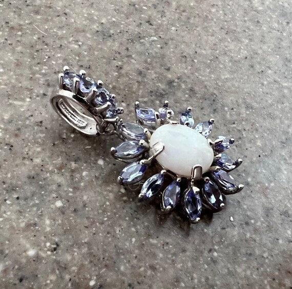 Vintage 10K White Gold Tanzanite & Opal Flower Pe… - image 5