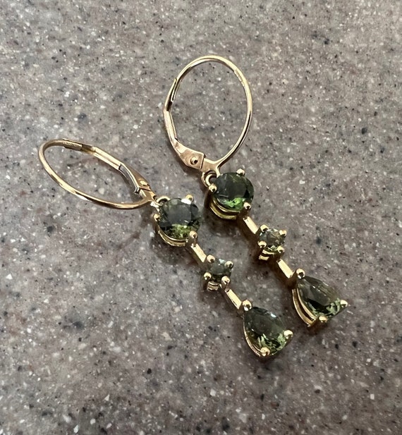 Vintage 9K Yellow Gold Peridot Drop Dangle Earrin… - image 8