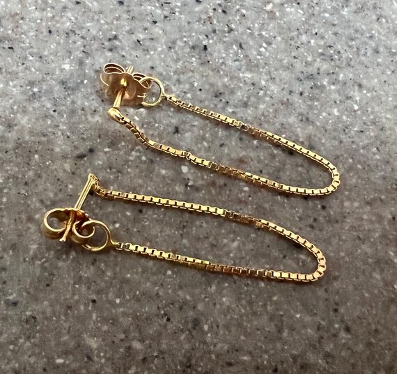 Vintage 14K Yellow Gold Chain Hoop Earrings - image 2