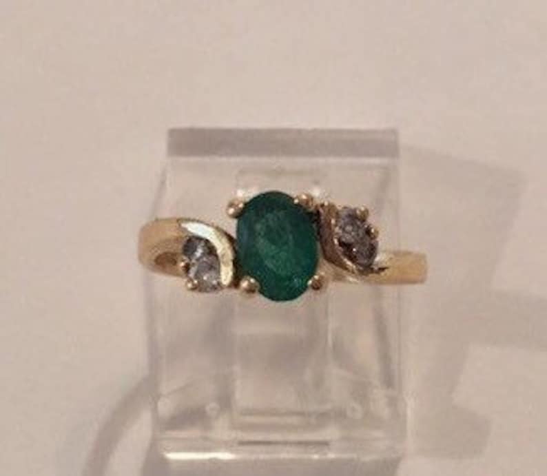 Vintage 14K Yellow Gold Natural Genuine Oval Emerald /& Diamond Bypass Ring