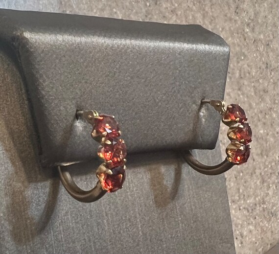 Vintage 10K Yellow Gold Garnet Hoop Earrings - image 2