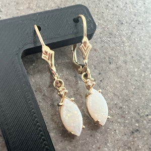 Vintage 14K Yellow Gold Opal & Diamond Drop Dangle Earrings