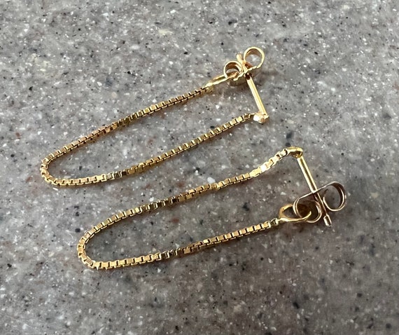 Vintage 14K Yellow Gold Chain Hoop Earrings - image 3