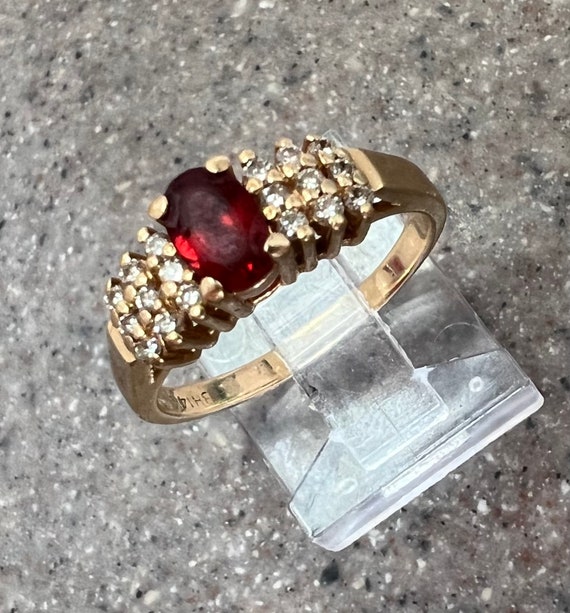 Effy garnet sales ring