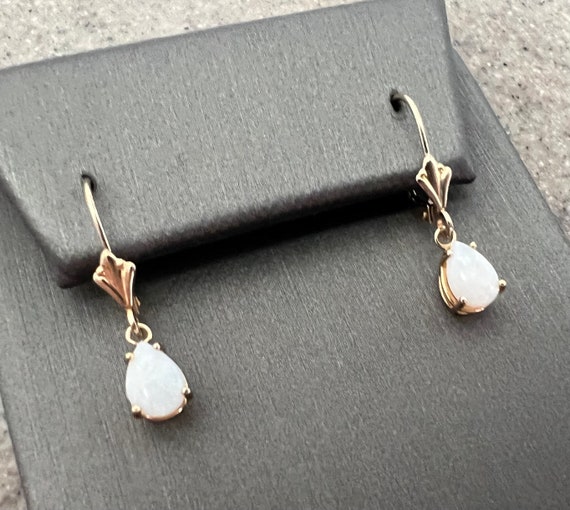 Vintage 10K Yellow Gold Opal Drop Dangle Earrings - image 9